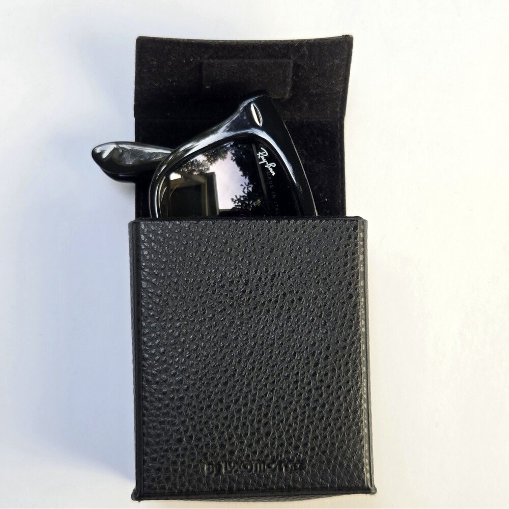 Ray-Ban Folding Wayfarer Classic Black/Light Grey Gradient RB4105 Sunglasses - Picture 9 of 11